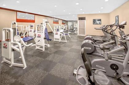 Biloxi Beach Hotel - image 15