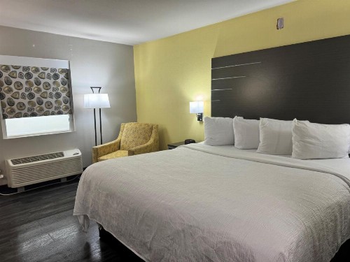 Quality Inn Biloxi - Ocean Springs - image 26