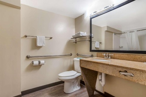 Best Western Oak Manor - image 19