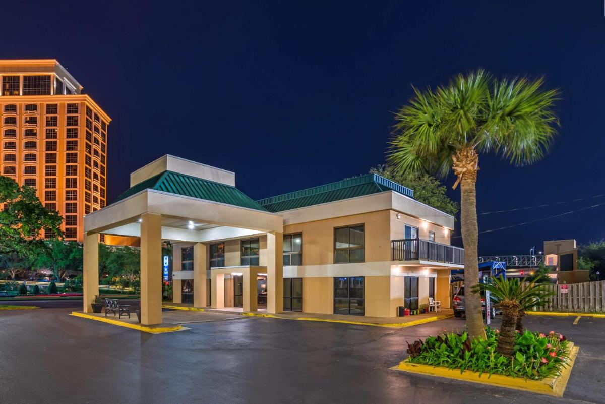 Best Western Oak Manor - image 2