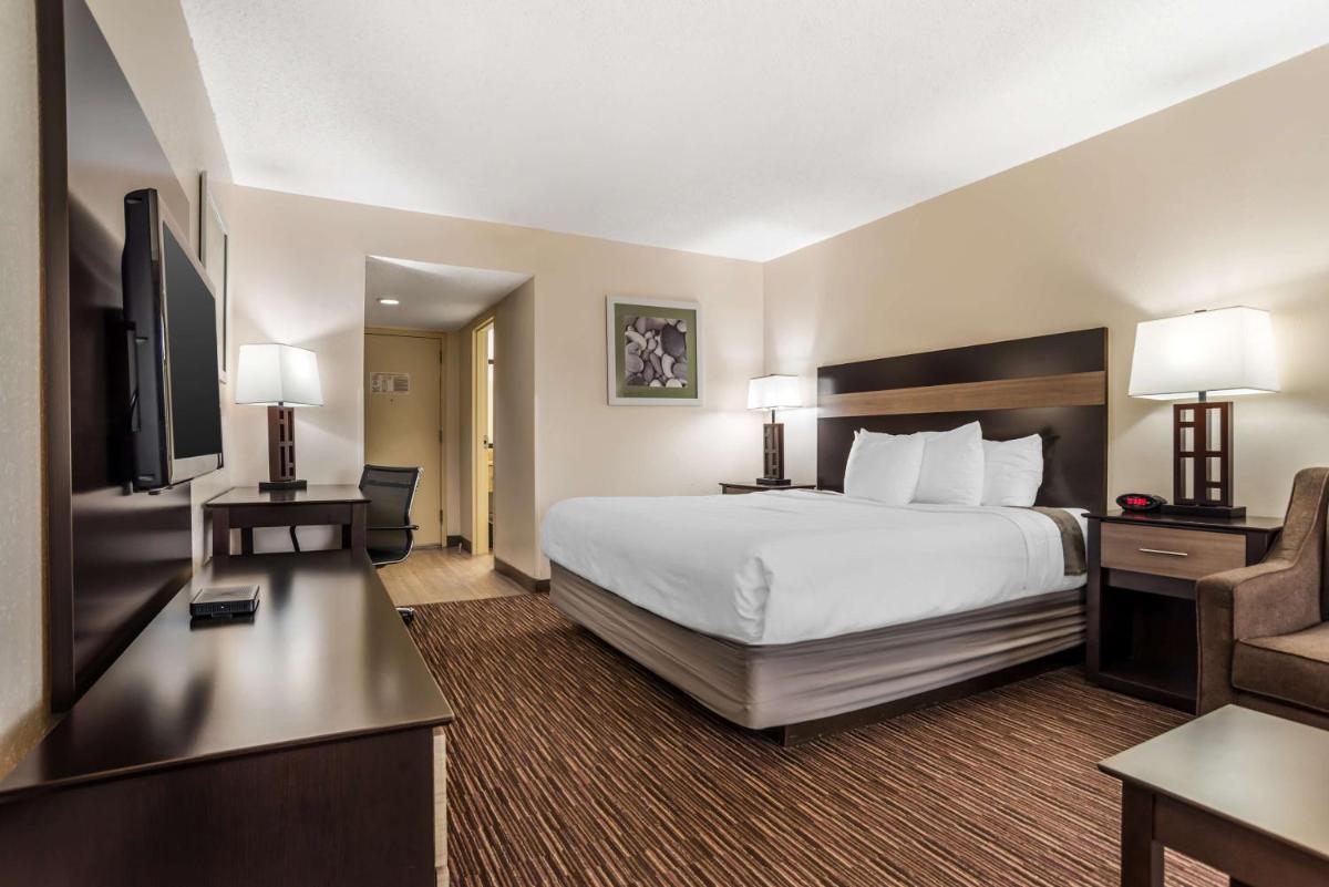 Best Western Oak Manor - image 6
