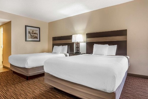 Best Western Oak Manor - image 9