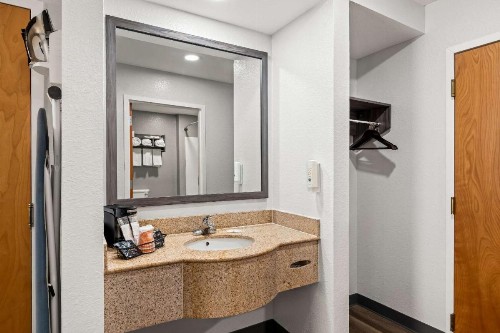 Motel 6-Biloxi MS - Ocean Springs - image 48