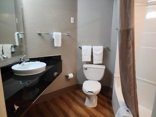 Motel 6-Biloxi MS - Beach - image 19