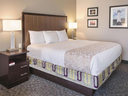 La Quinta by Wyndham Biloxi - image 2
