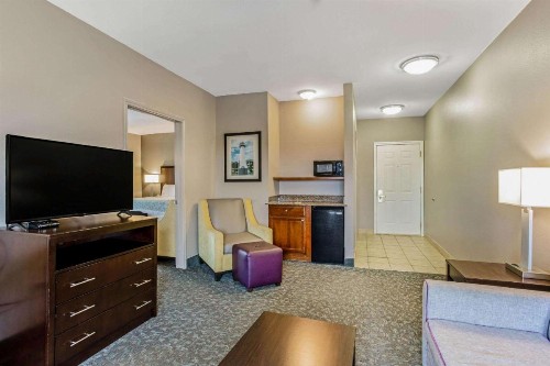 La Quinta by Wyndham Biloxi - image 27