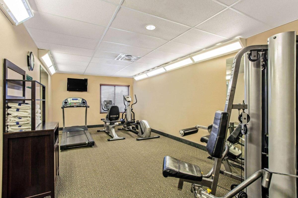 La Quinta by Wyndham Biloxi - image 3