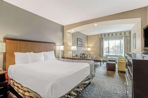 La Quinta by Wyndham Biloxi - image 35