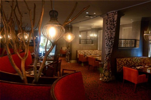 White House Hotel - image 49
