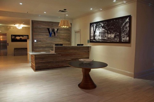 White House Hotel - image 9