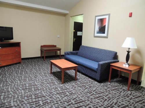 Holiday Inn Express Trussville an IHG Hotel - image 18