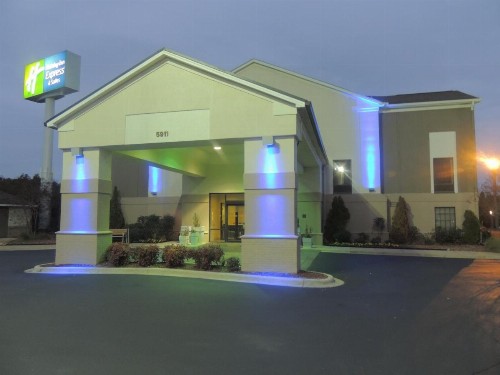 Holiday Inn Express Trussville an IHG Hotel - image 23