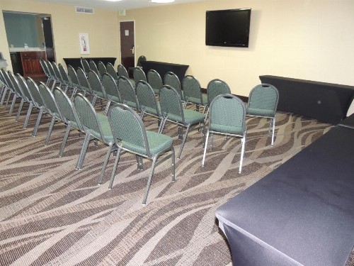 Holiday Inn Express Trussville an IHG Hotel - image 33