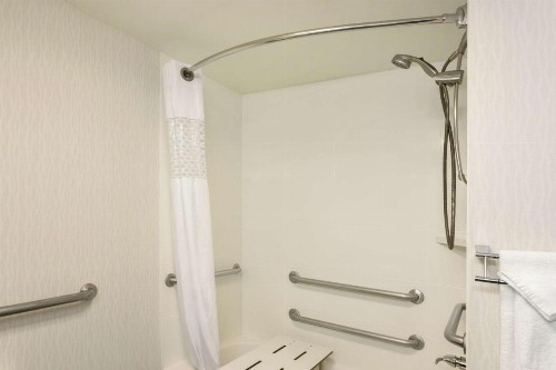 Hampton Inn Birmingham-Trussville - image 31