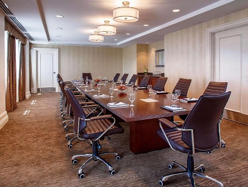 Hampton Inn & Suites Birmingham-Downtown-Tutwiler - image 14