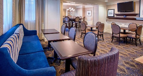 Hampton Inn & Suites Birmingham-Downtown-Tutwiler - image 22