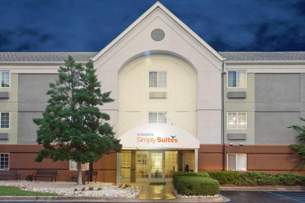 Sonesta Simply Suites Birmingham