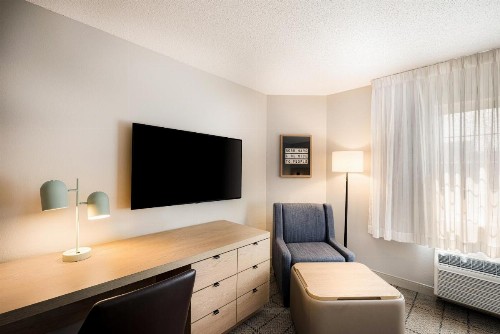Sonesta Simply Suites Birmingham - image 22