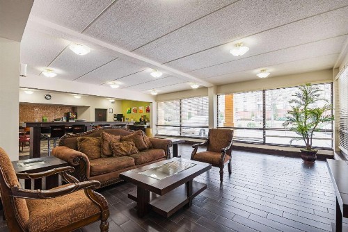 Quality Inn Airport - Southeast - image 16