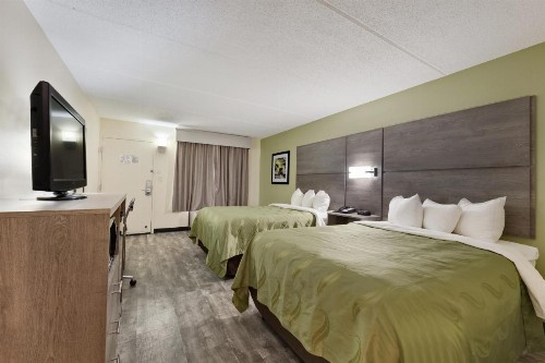 Quality Inn Airport - Southeast - image 18