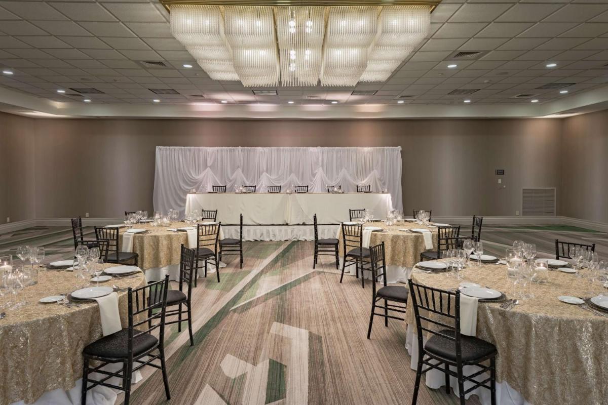 Hilton Birmingham at UAB - image 3