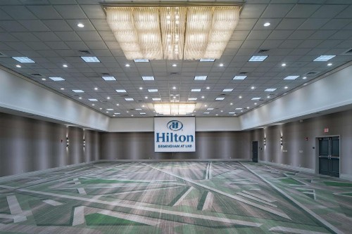 Hilton Birmingham at UAB - image 9