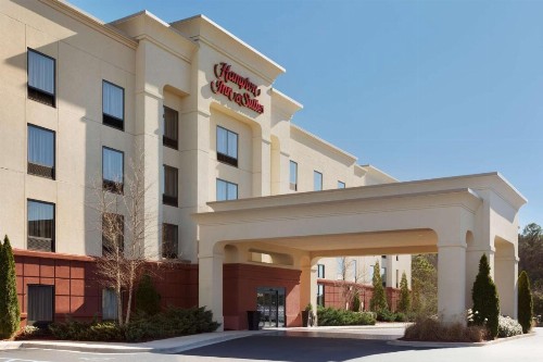 Hampton Inn & Suites Birmingham Airport Area - image 8