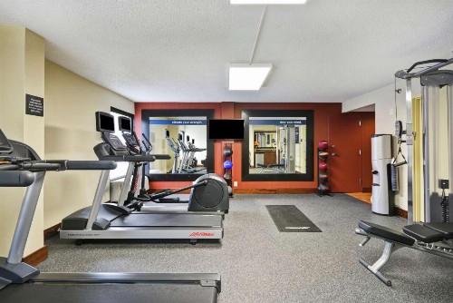 Hampton Inn Birmingham/Mountain Brook - image 25