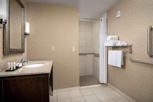Embassy Suites Birmingham / Hoover - image 29