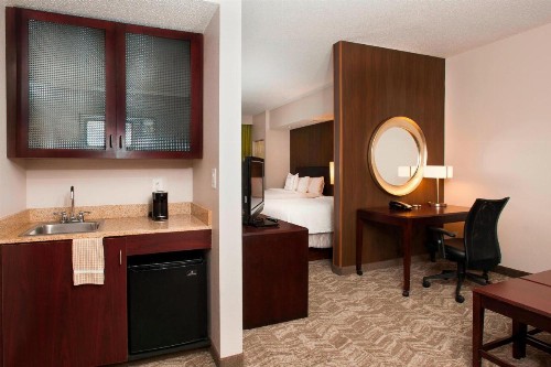 SpringHill Suites Birmingham Colonnade - image 25