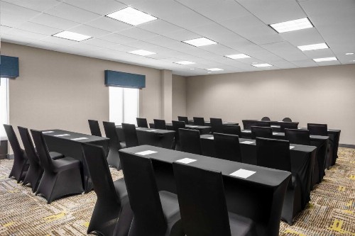 Hampton Inn & Suites Birmingham/280 East-Eagle Point - image 10