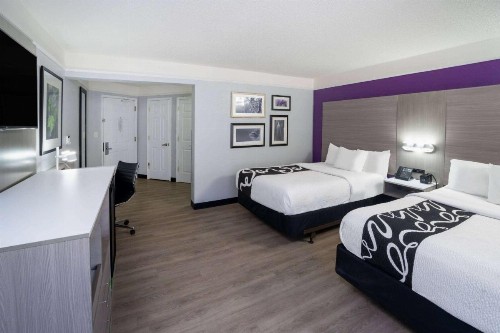 La Quinta by Wyndham Birmingham Hoover - image 12