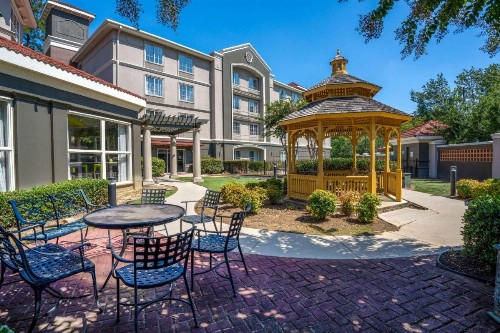 La Quinta by Wyndham Birmingham Hoover - image 15