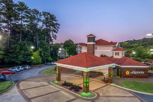 La Quinta by Wyndham Birmingham Hoover - image 18