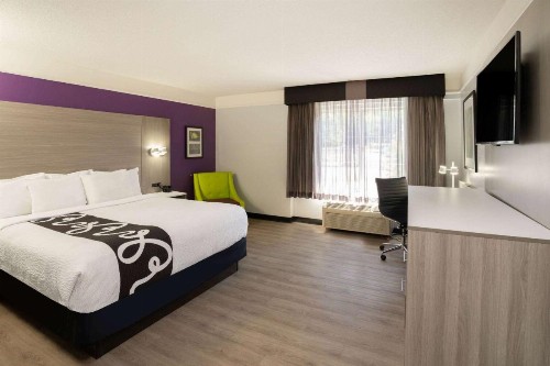 La Quinta by Wyndham Birmingham Hoover - image 32