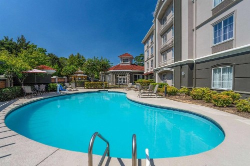 La Quinta by Wyndham Birmingham Hoover - image 33