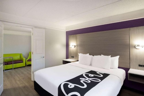 La Quinta by Wyndham Birmingham Hoover - image 39
