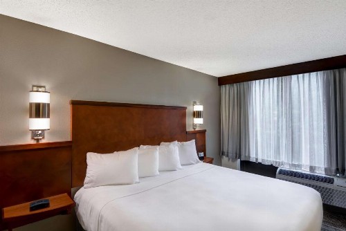 Hyatt Place Birmingham/Hoover - image 41