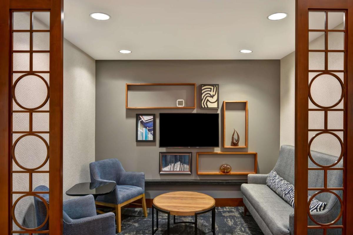 Hyatt Place Birmingham/Hoover - image 7