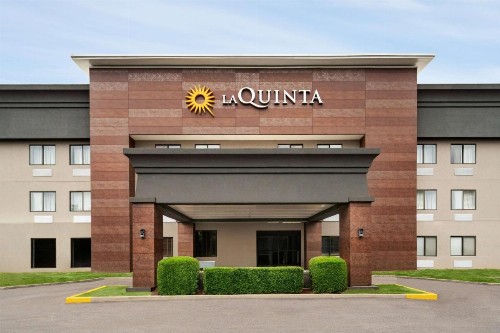 La Quinta Inn Birmingham - Inverness - image 2