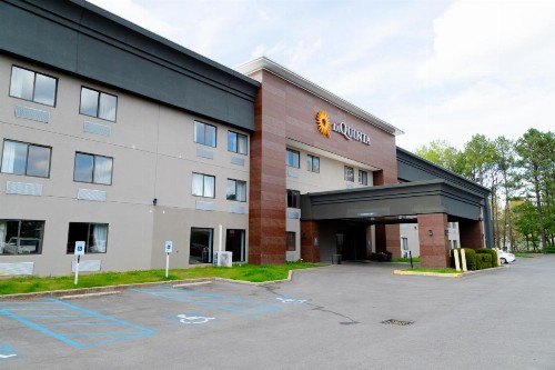 La Quinta Inn Birmingham - Inverness - image 29