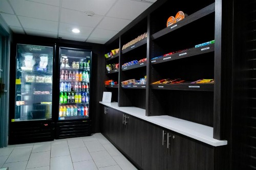 La Quinta Inn Birmingham - Inverness - image 36