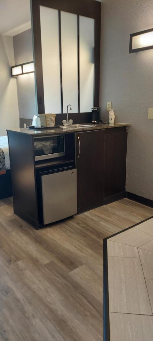Microtel Inn & Suites by Wyndham Hoover/Birmingham - image 25