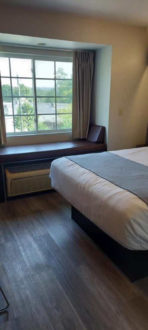 Microtel Inn & Suites by Wyndham Hoover/Birmingham - image 31