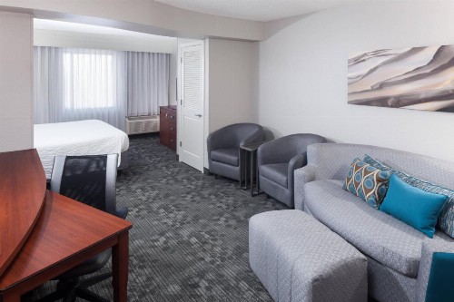 Courtyard by Marriott Birmingham Trussville - image 12