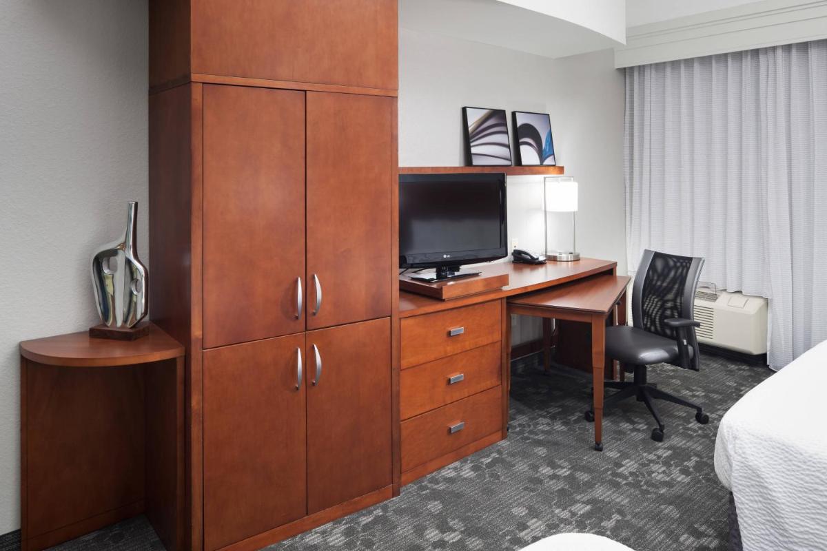 Courtyard by Marriott Birmingham Trussville - image 7