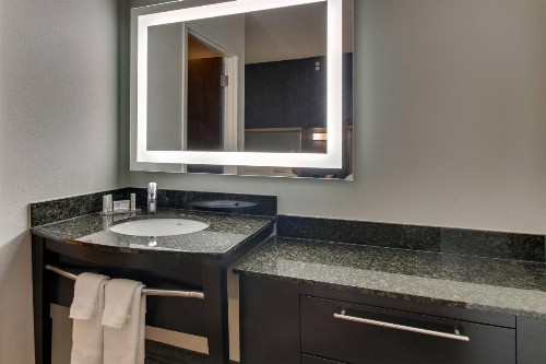 SpringHill Suites by Marriott Birmingham Downtown at UAB - image 20