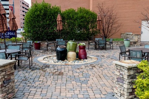 SpringHill Suites by Marriott Birmingham Downtown at UAB - image 4