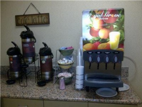 Days Inn by Wyndham Birmingham AL - image 11