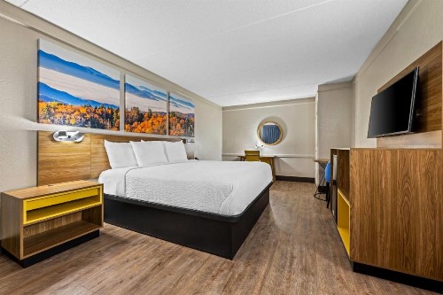 Days Inn by Wyndham Birmingham/West - image 18